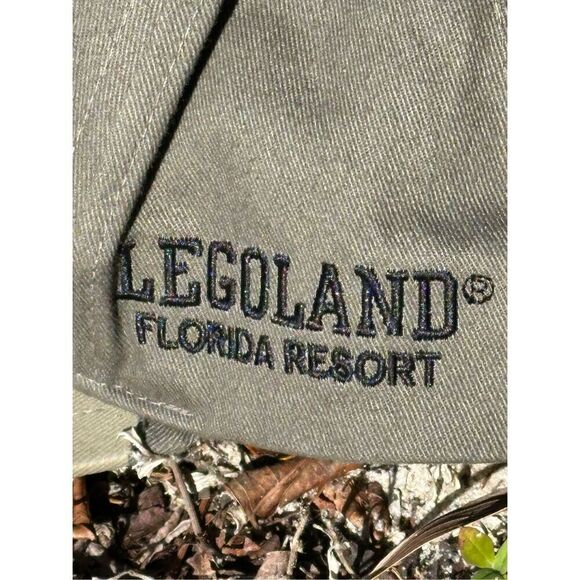 Legoland Florida Resort Camo Green Black Adjustable Men’s Flat Bill Hat Baseball - Picture 3 of 12